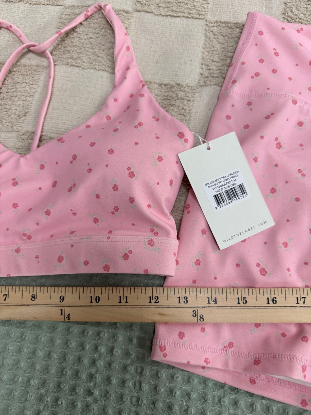 NWT Wilo The Label 2Pc Strappy Bra Scrunch Bum Shorts size M - Picture 4 of 10